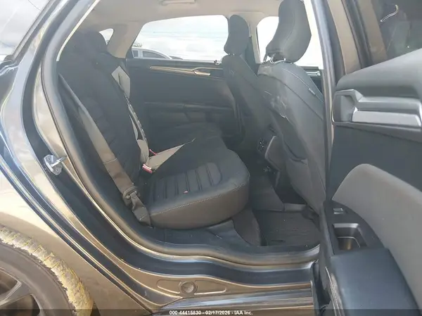 3FA6P0LU7HR172189 2017 FORD FUSION - Image 8