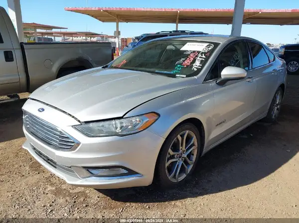 3FA6P0LU7HR188215 2017 FORD FUSION - Image 2