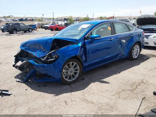 3FA6P0LU7HR190451 2017 FORD FUSION - Image 2