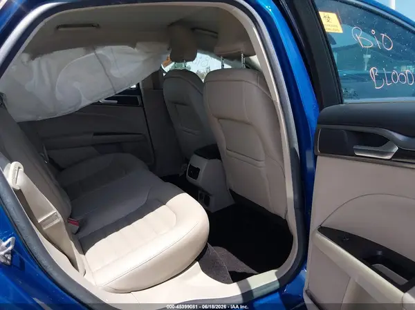 3FA6P0LU7HR190451 2017 FORD FUSION - Image 8