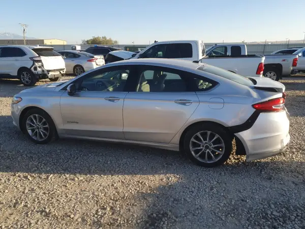 3FA6P0LU7HR218006 2017 FORD FUSION - Image 2