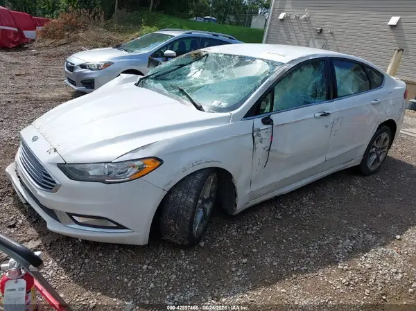 3FA6P0LU7HR234710 2017 FORD FUSION - Image 2