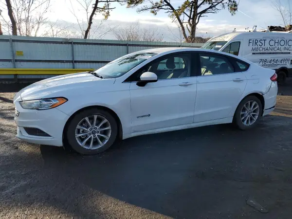 3FA6P0LU7HR238224 2017 FORD FUSION - Image 1
