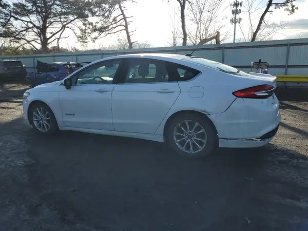 3FA6P0LU7HR238224 2017 FORD FUSION - Image 2