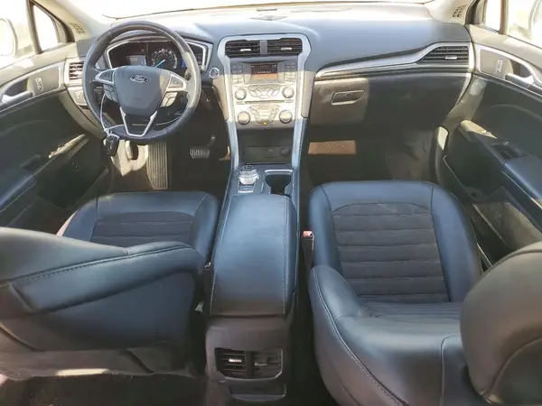 3FA6P0LU7HR258392 2017 FORD FUSION - Image 8