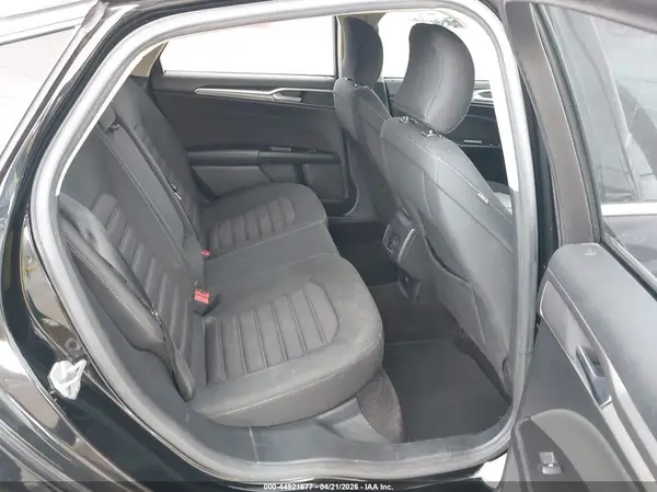 3FA6P0LU7HR260658 2017 FORD FUSION - Image 8
