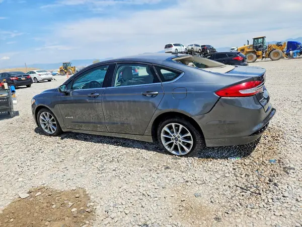 3FA6P0LU7HR266069 2017 FORD FUSION - Image 2