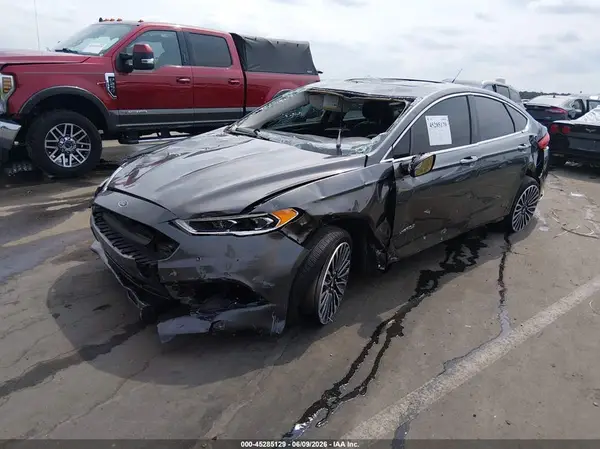3FA6P0LU7HR267013 2017 FORD FUSION - Image 2