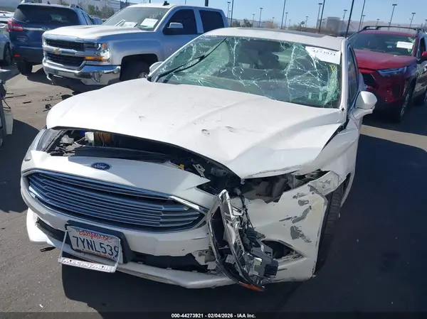 3FA6P0LU7HR275158 2017 FORD FUSION - Image 2