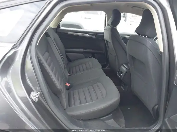 3FA6P0LU7HR286208 2017 FORD FUSION - Image 8