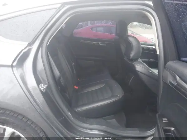 3FA6P0LU7HR287181 2017 FORD FUSION - Image 8