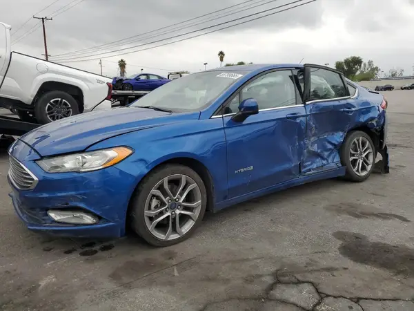 3FA6P0LU7HR288038 2017 FORD FUSION - Image 1