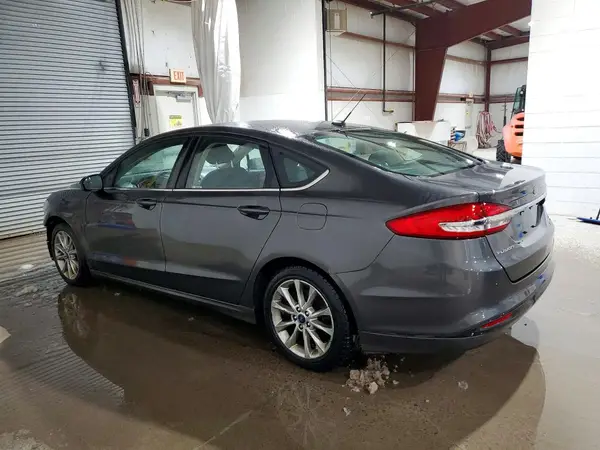 3FA6P0LU7HR295801 2017 FORD FUSION - Image 2