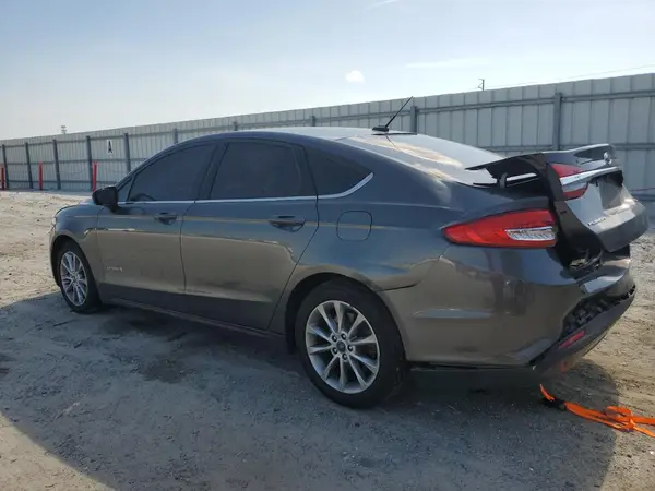 3FA6P0LU7HR300317 2017 FORD FUSION - Image 2