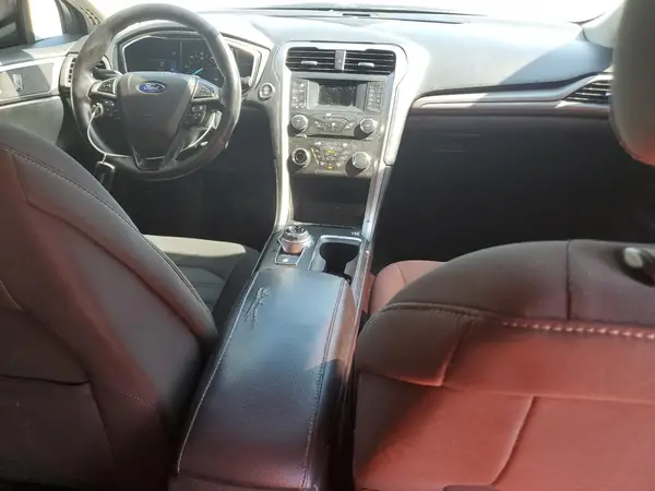 3FA6P0LU7HR300317 2017 FORD FUSION - Image 8