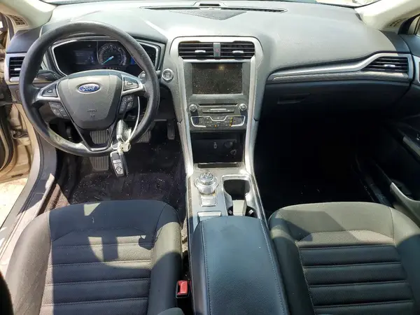 3FA6P0LU7HR305470 2017 FORD FUSION - Image 8