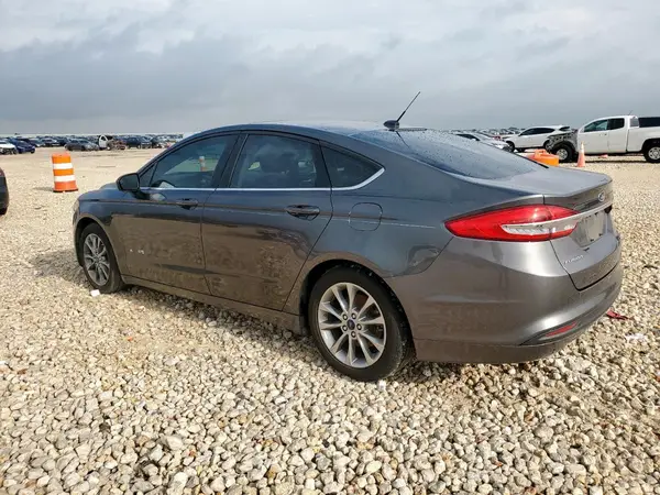 3FA6P0LU7HR318039 2017 FORD FUSION - Image 2