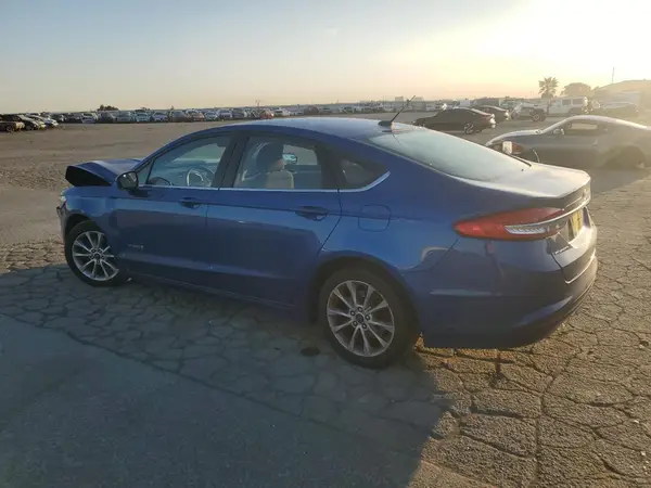 3FA6P0LU7HR318221 2017 FORD FUSION - Image 2