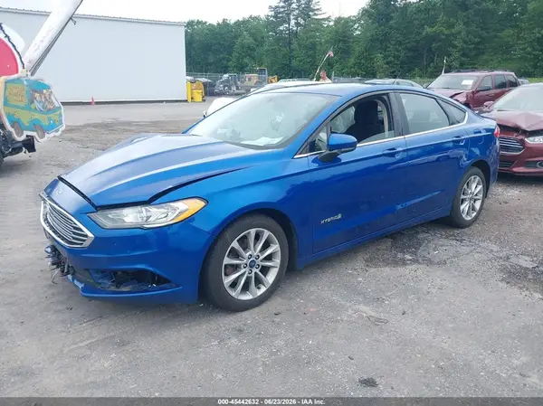 3FA6P0LU7HR325475 2017 FORD FUSION - Image 2