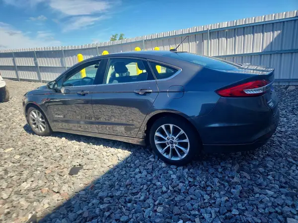 3FA6P0LU7HR325539 2017 FORD FUSION - Image 2