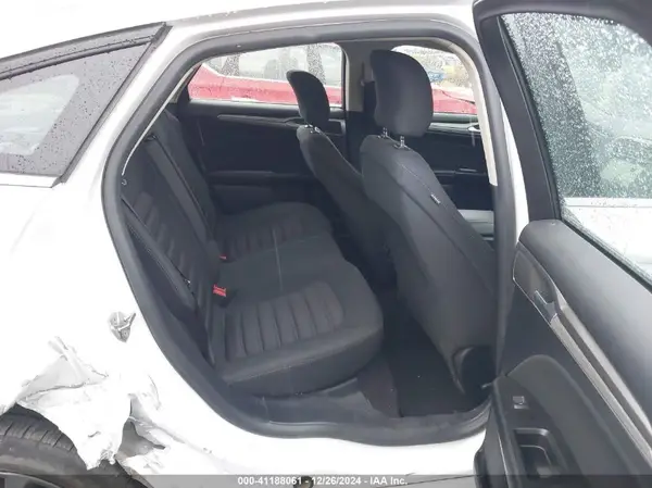 3FA6P0LU7HR325797 2017 FORD FUSION - Image 8