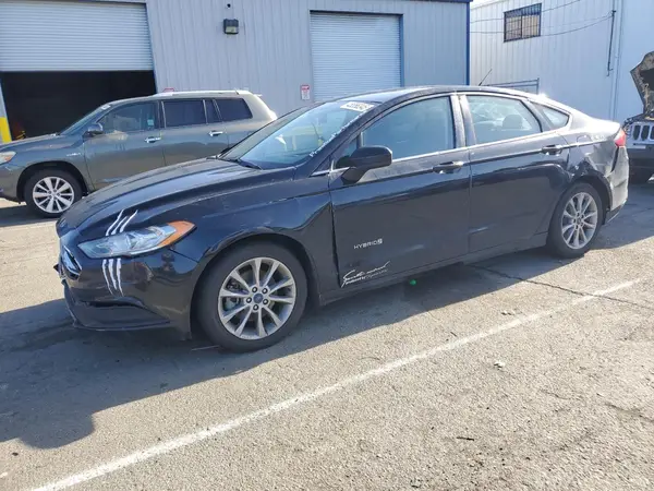 3FA6P0LU7HR344057 2017 FORD FUSION - Image 1