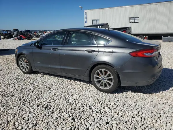 3FA6P0LU7HR344558 2017 FORD FUSION - Image 2