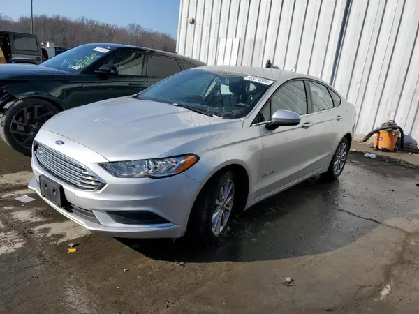 3FA6P0LU7HR355155 2017 FORD FUSION - Image 1