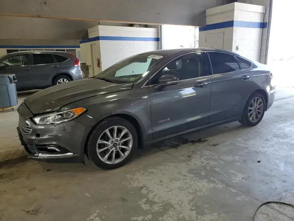 3FA6P0LU7HR370593 2017 FORD FUSION - Image 1