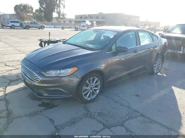 3FA6P0LU7HR374773 2017 FORD FUSION - Image 2