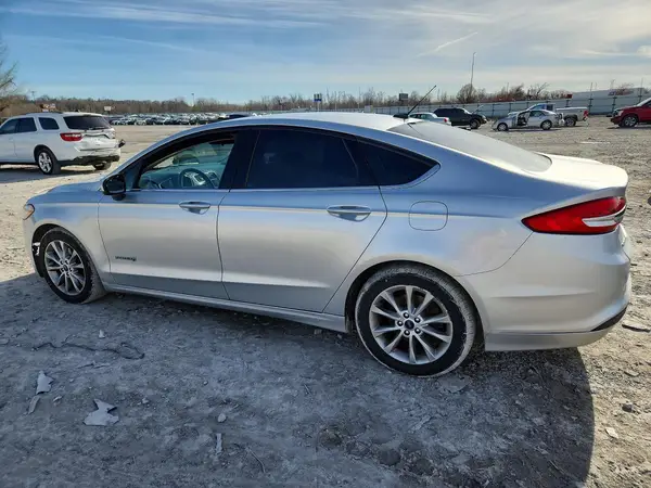 3FA6P0LU7HR381111 2017 FORD FUSION - Image 2