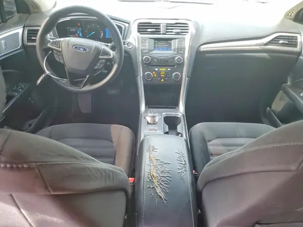 3FA6P0LU7HR386843 2017 FORD FUSION - Image 8