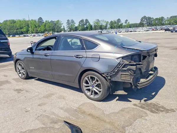 3FA6P0LU7HR391623 2017 FORD FUSION - Image 2