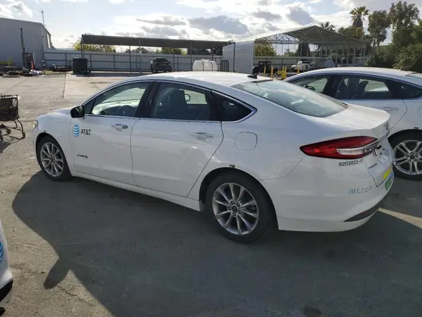 3FA6P0LU7HR400756 2017 FORD FUSION - Image 2