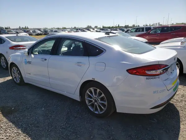 3FA6P0LU7HR408940 2017 FORD FUSION - Image 2