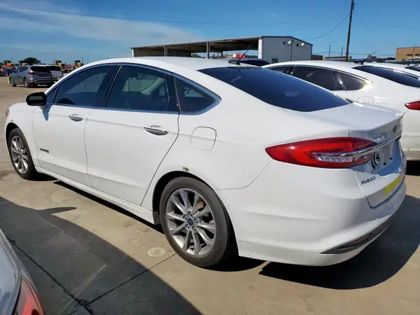 3FA6P0LU7HR409022 2017 FORD FUSION - Image 2