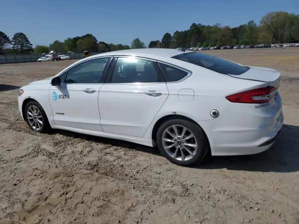 3FA6P0LU7HR409117 2017 FORD FUSION - Image 2
