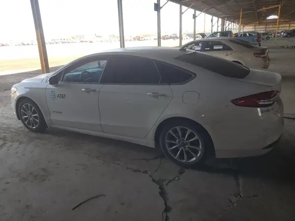 3FA6P0LU7HR409165 2017 FORD FUSION - Image 2