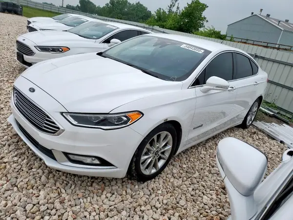 3FA6P0LU7HR409182 2017 FORD FUSION - Image 1