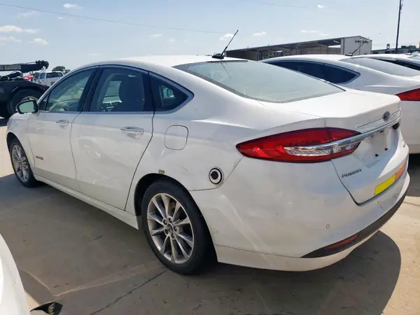 3FA6P0LU7HR409411 2017 FORD FUSION - Image 2