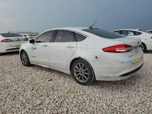 3FA6P0LU7HR409554 2017 FORD FUSION - Image 2
