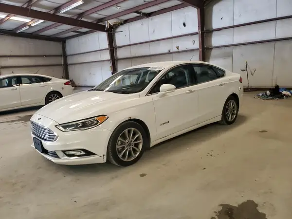 3FA6P0LU7HR409585 2017 FORD FUSION - Image 1