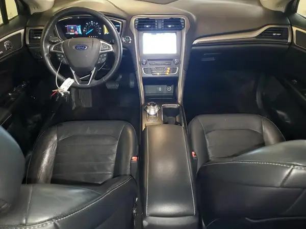 3FA6P0LU7HR409585 2017 FORD FUSION - Image 8