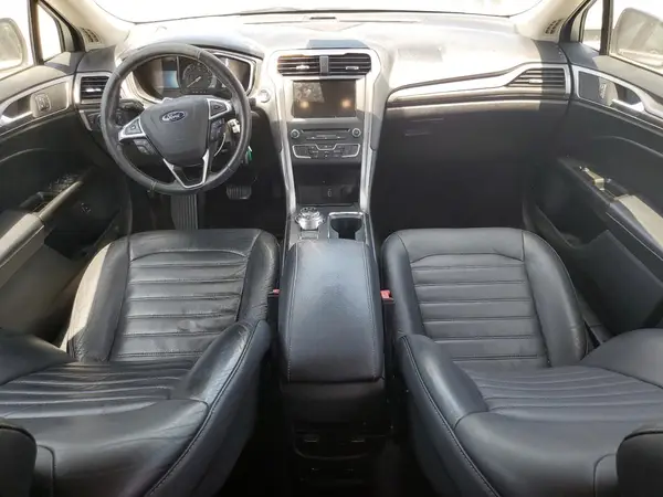 3FA6P0LU7HR409697 2017 FORD FUSION - Image 8