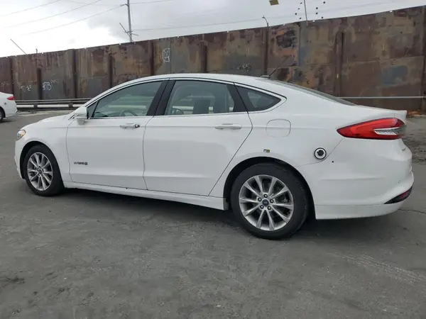 3FA6P0LU7HR409750 2017 FORD FUSION - Image 2