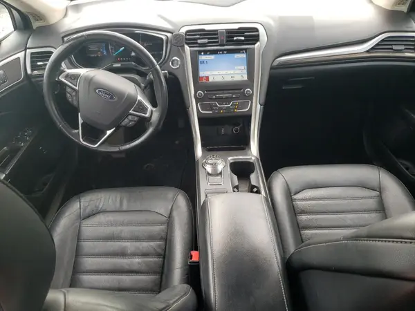 3FA6P0LU7HR410087 2017 FORD FUSION - Image 8