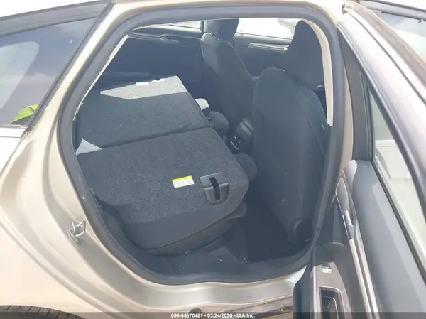 3FA6P0LU7HR416763 2017 FORD FUSION - Image 8