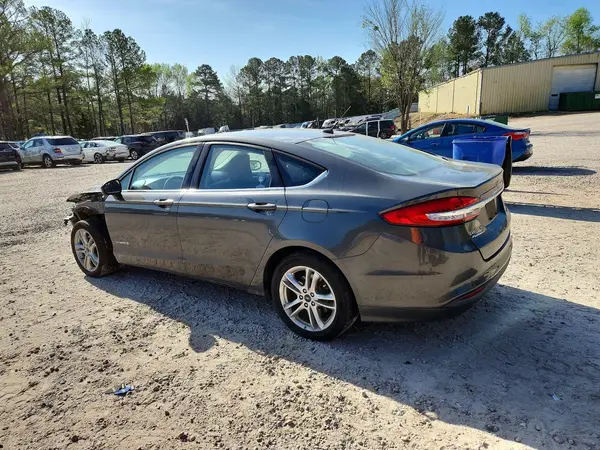 3FA6P0LU7JR102357 2018 FORD FUSION - Image 2