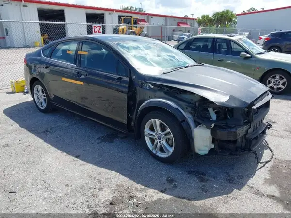 3FA6P0LU7JR103444 2018 FORD FUSION - Image 1