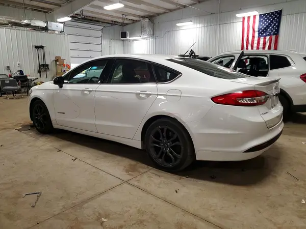 3FA6P0LU7JR117022 2018 FORD FUSION - Image 2
